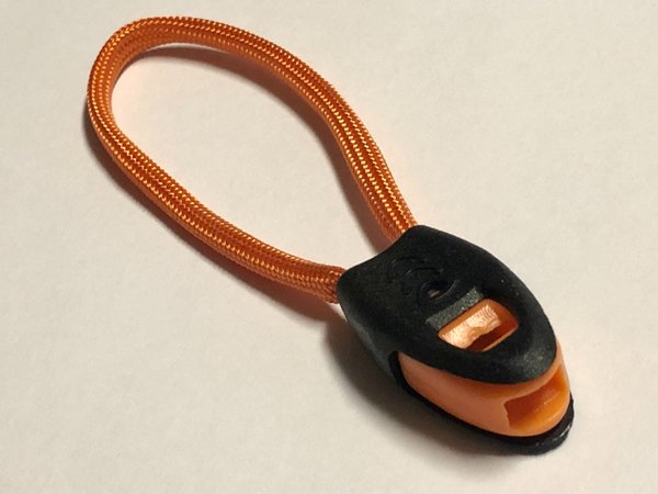 Zipper/Puller Emergency Whistle